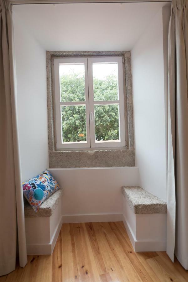 Sunshine House - Exclusive Apartment - Home By The Castle Лиссабон Экстерьер фото